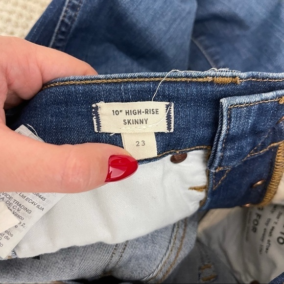 Madewell 10” High Rise Skinny Jeans Button Front Medium Hanna Wash Size 23 Women - Picture 11 of 12